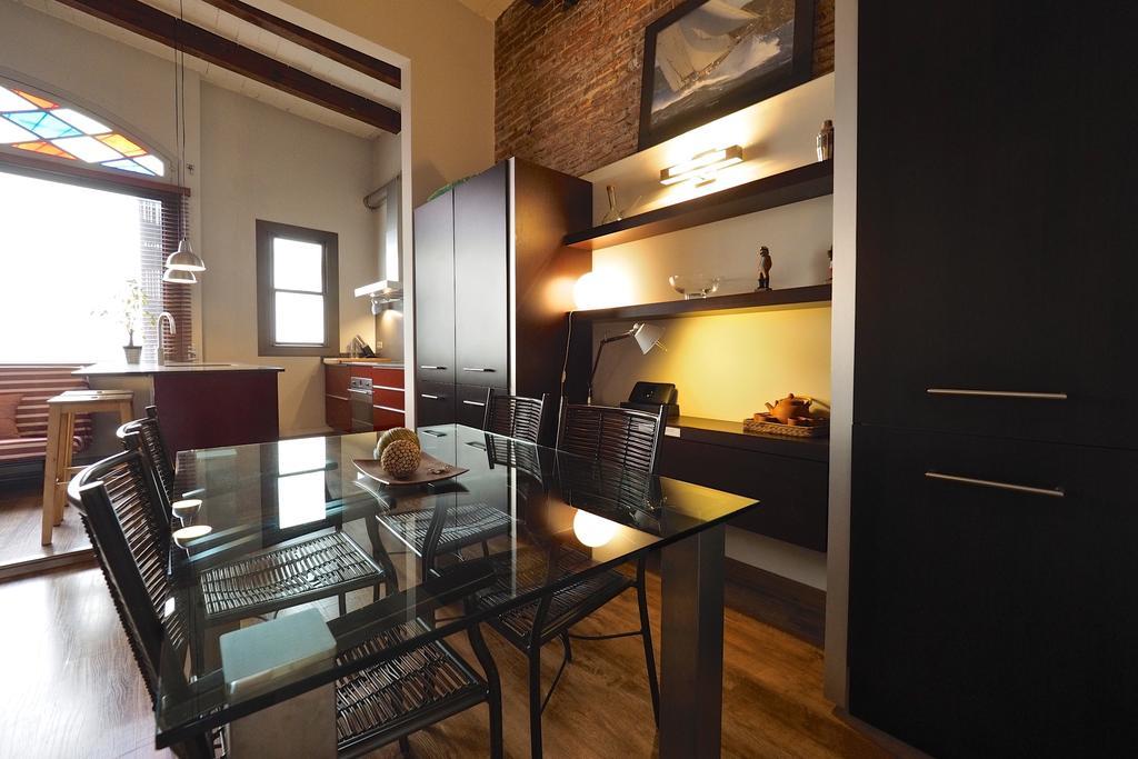 バルセロナGracia Terrace Designアパートメント エクステリア 写真